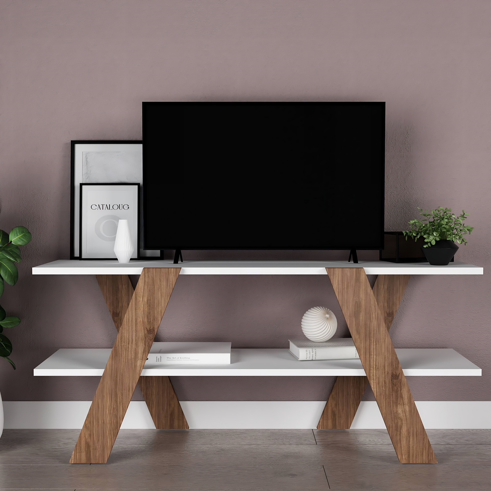 طاولة تلفاز بتصميم حديث